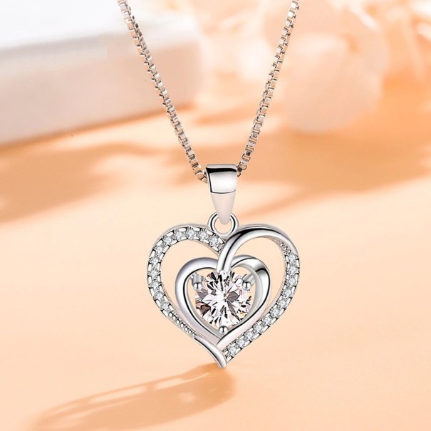 Collier pour femme avec cœur D489 blanc
