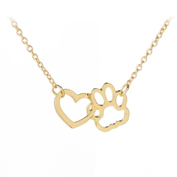 Collier pour femme avec cœur et patte doré