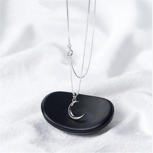 Collier pour femme avec lune M17 1