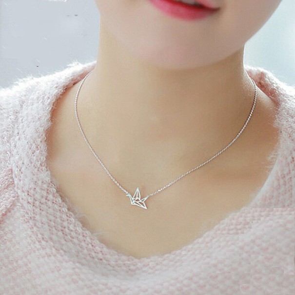 Collier pour femme avec oiseau 1