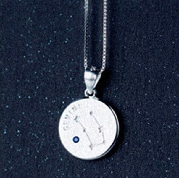 Collier pour femmes avec constellation G501 11