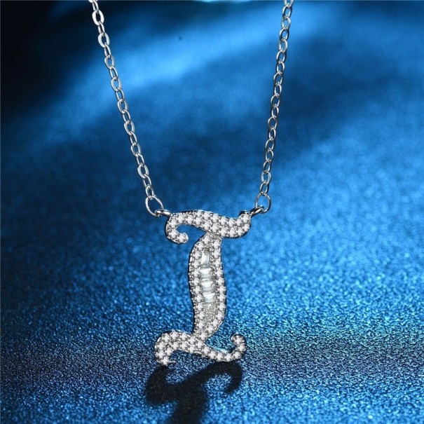Collier pour femmes avec lettres de l'alphabet M37 I