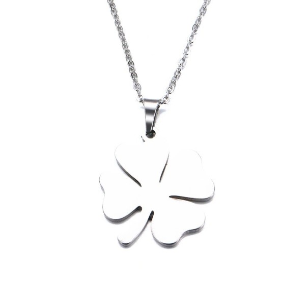 Collier pour femmes avec pendentif trèfle à quatre feuilles argenté