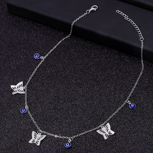 Collier pour femmes avec perles et papillons 4