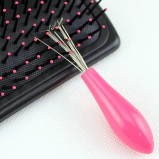 Comb Cleaning Tool 1