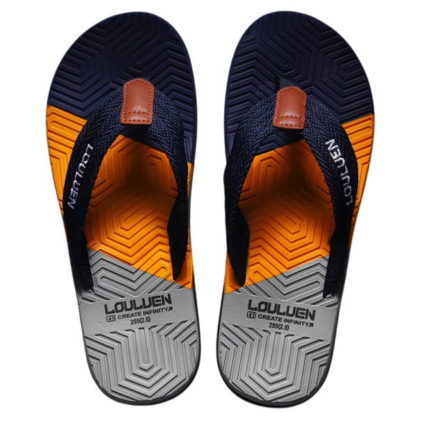 Comfortabele, ademende slippers voor heren. Zomerse, lichte schoenen voor strand en vrije tijd. Zachte binnenzool. Duurzame zool. Snel drogend materiaal. Stijlvol design. oranje 44