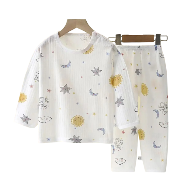 Compleu unisex pentru copii, alb, cu tricou cu mânecă lungă și pantaloni cu elastic, imprimeu soare, stele și lună, decolteu rotund 6-9 luni