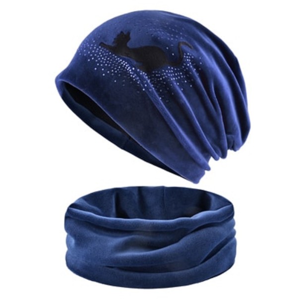 Conjunto de gorro e cachecol azul escuro