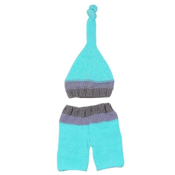 Conjunto de gorro y pantalón corto para niño 1