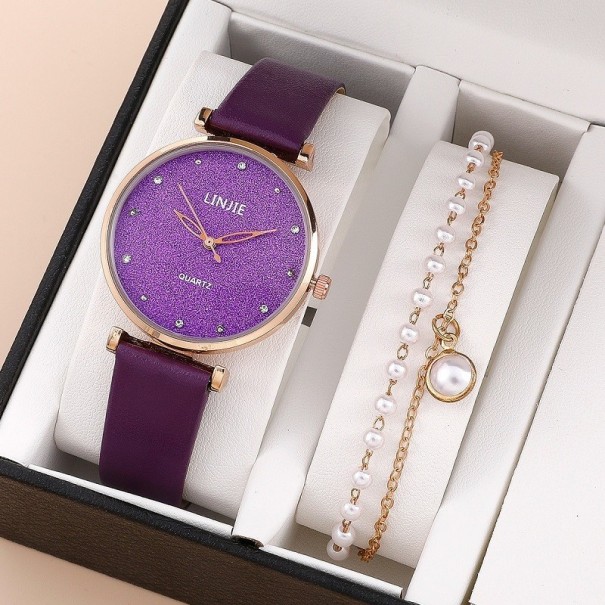 Conjunto de relógio com pulseiras roxo