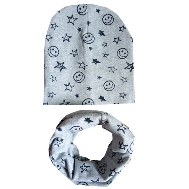 Conjunto infantil de gorro e cachecol com sorrisos cinzento