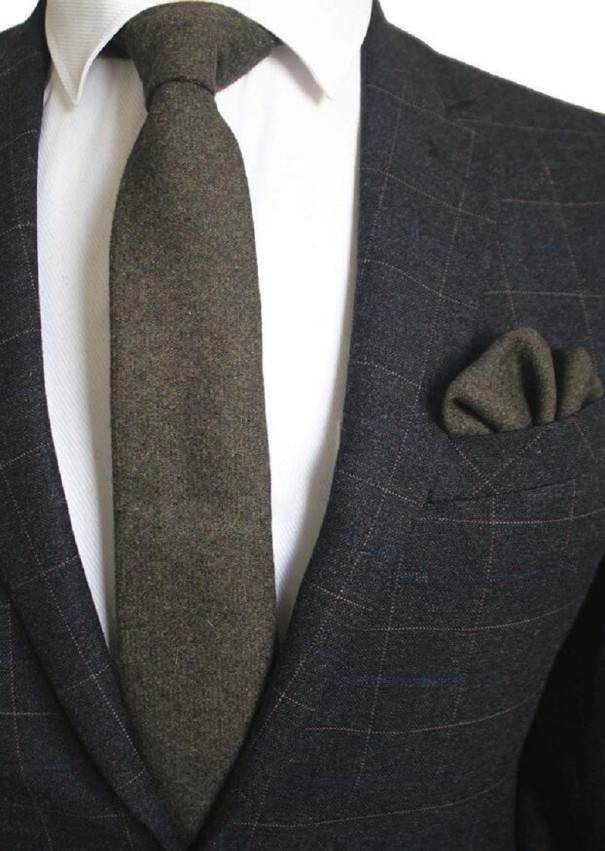 Corbata y pañuelo de hombre T1245 2