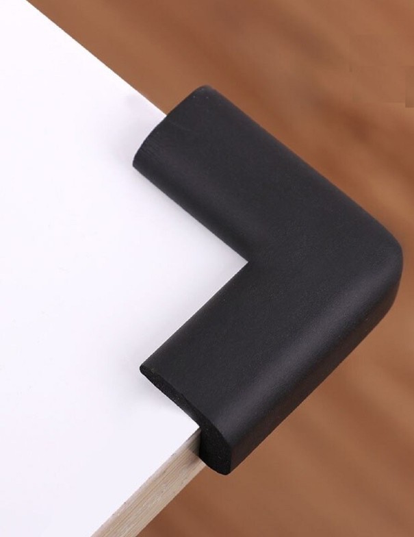 Corner Protectors 8 pcs black
