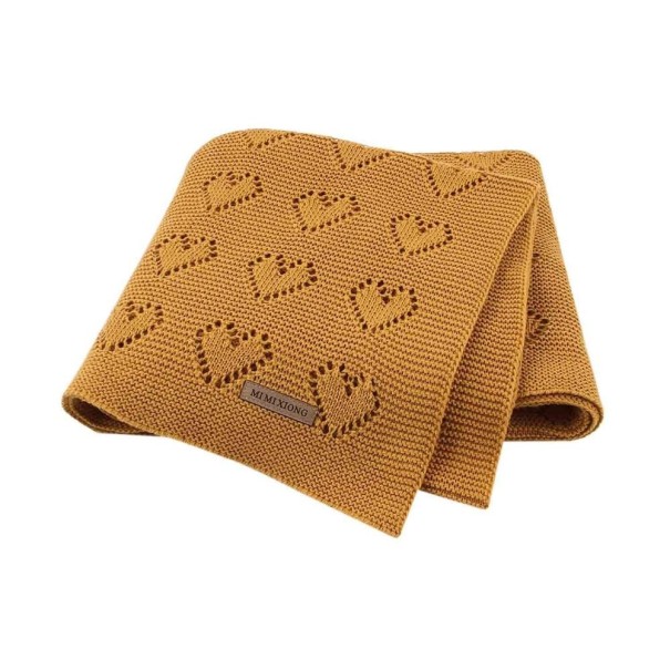 Couverture pour bébé avec des cœurs marron clair