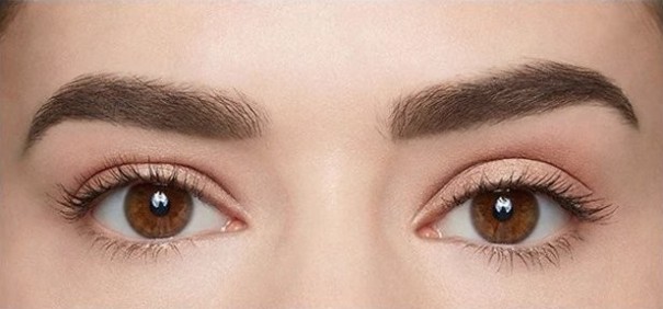 Crayon à sourcils SACE LADY 4