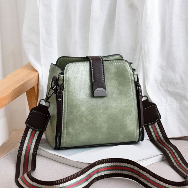 Crossbody-väska för kvinnor M1492 ljusgrön