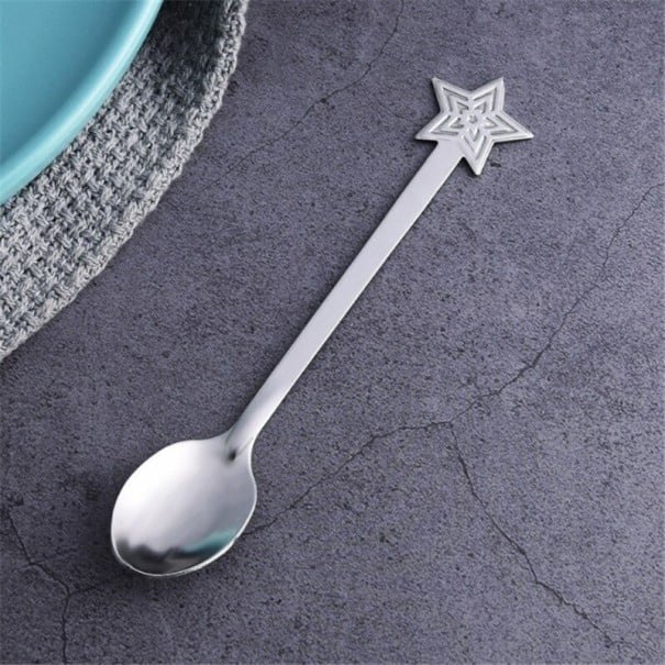 Cuchara de té con motivo navideño en el extremo del mango Adorno plano moldeado Acero inoxidable Color plateado Longitud 13 cm Para té y mesa 4