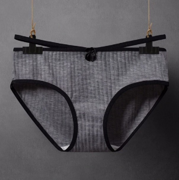 Culottes avec nœud gris M