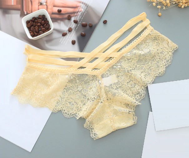 Culottes en dentelle pour femmes avec bandes crème