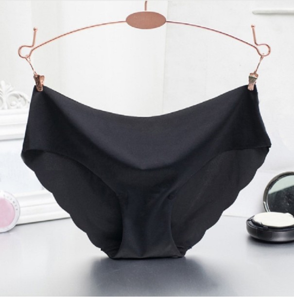 Culottes pour femmes - Ultra fines J3264 noir L