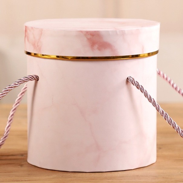Cutie cadou pentru flori 3