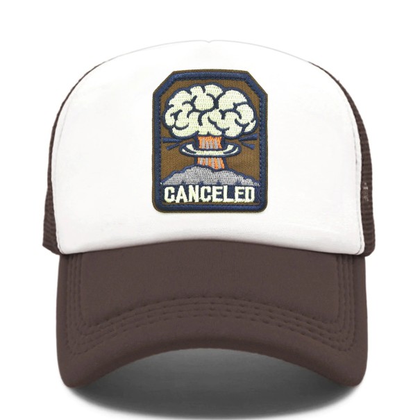 Czapka z daszkiem typu trucker A2603 kawa