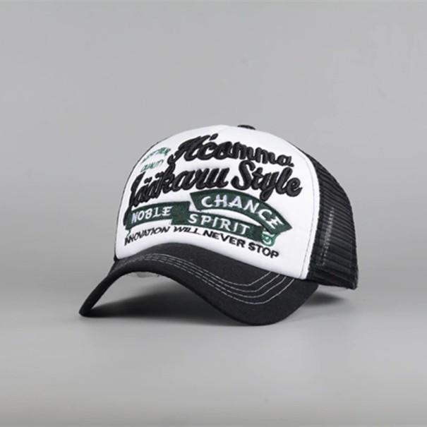 Czapka z daszkiem typu trucker z napisem T126 czarny