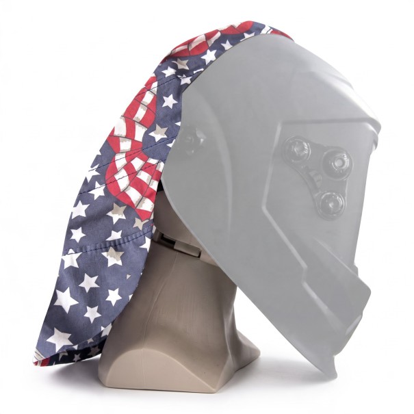 Dæksel til svejsemaske Beskyttelse af hoved og nakke Mål 47 x 46,5 cm Universel til de fleste masker Motiv af stjerner og striber Til svejsning 1
