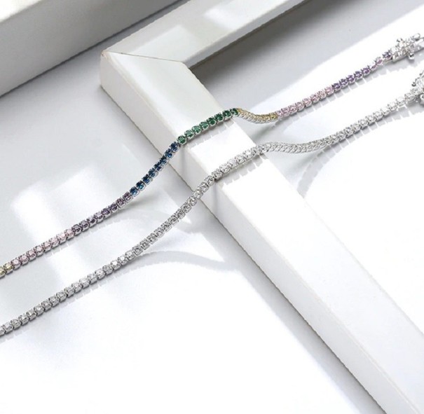 Damarmband med stenar P185