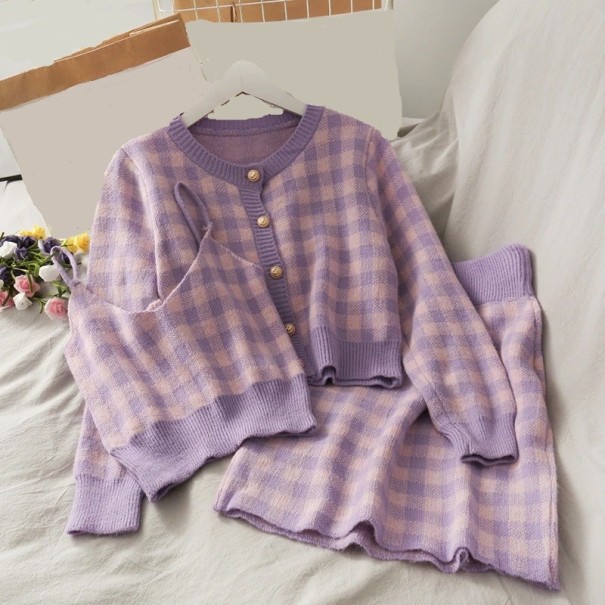 Dame crop top, sweater og nederdel lyslilla