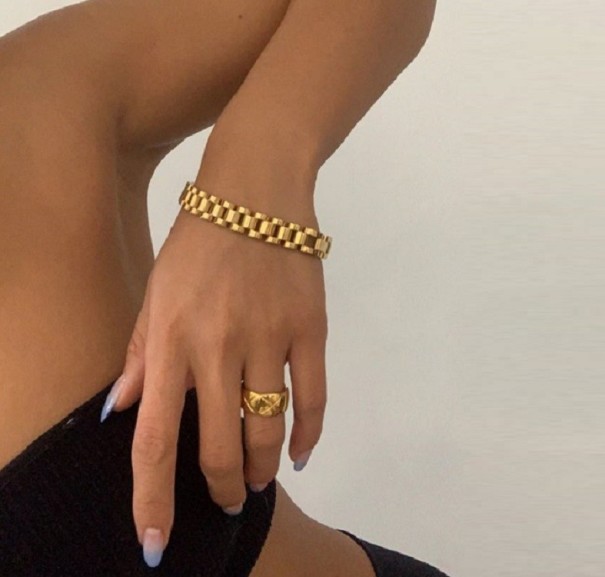 Dame massivt armbånd H166 18 cm