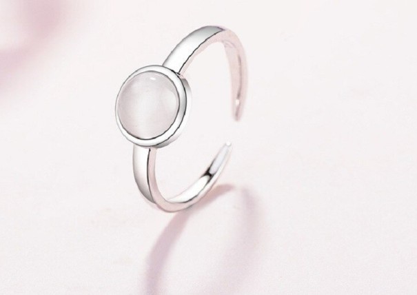 Dame ring D1879 hvid