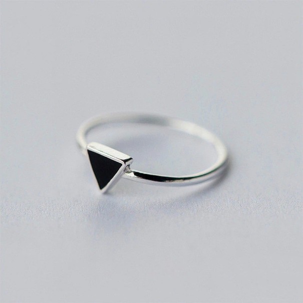Dame ring med trekant 1