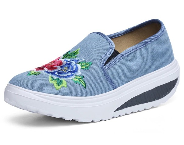 Dame slip-on sneakers med blomster J2404 lyseblå 40