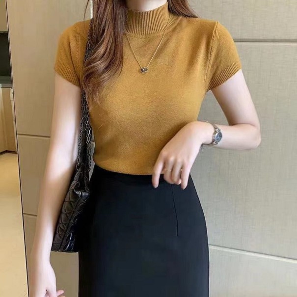 Dame strikket turtleneck T-shirt okker