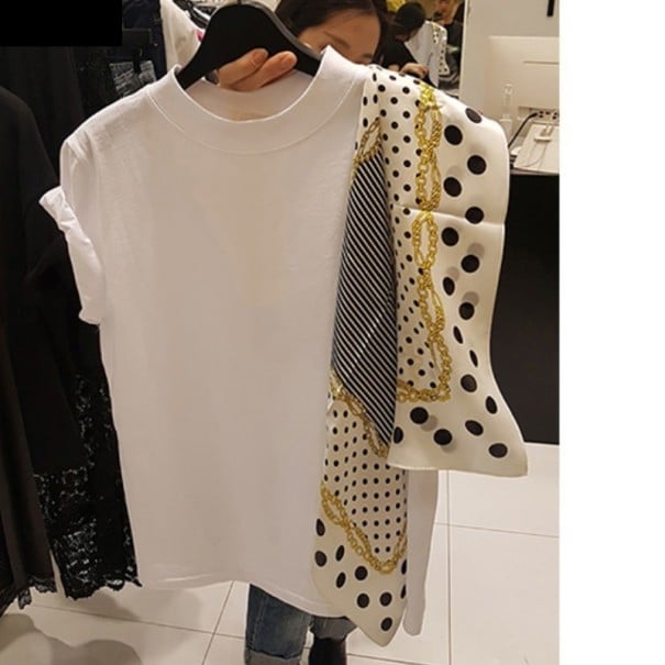 Dame T-shirt med polkaprikker hvid M
