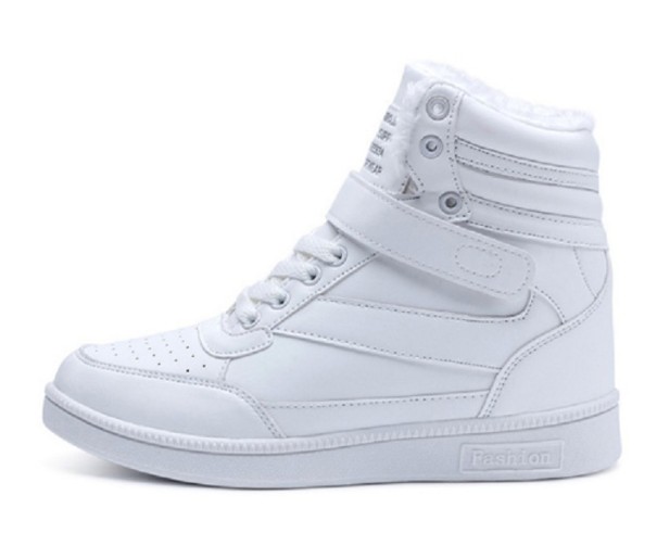 Dame vintersneakers Hoops med pels J2437 hvid 40