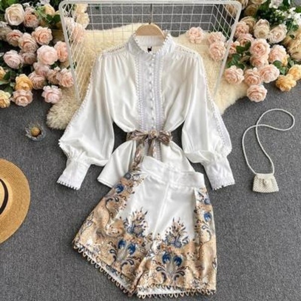 Damebluse og shorts B1139 L