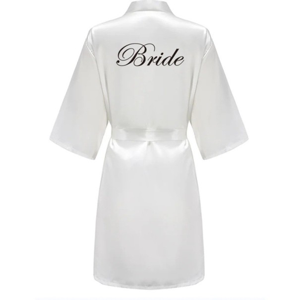 Damebrudekjole i kunstsilke Kimono med bånd og teksten BRIDE Elegance til bruden Let og komfortabelt bryllupsaccessory sort M