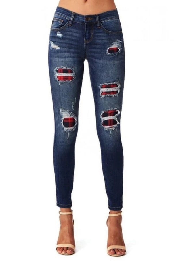 Damejeans med rippede ben og foer XL