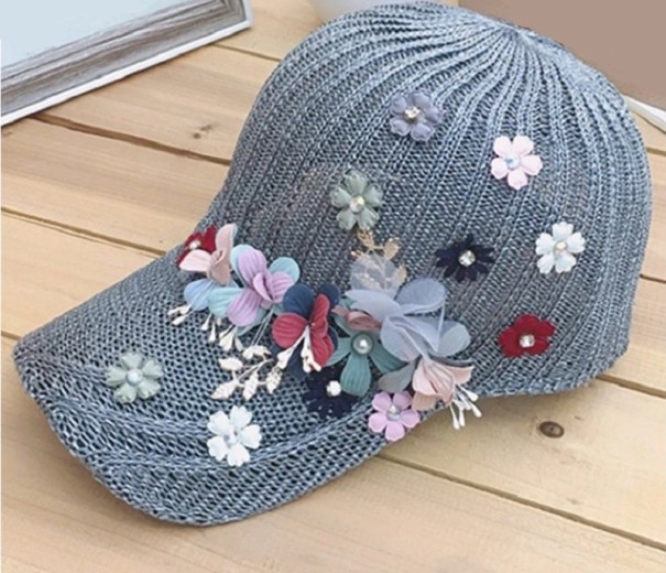 Damekasket med blomster T21 grå