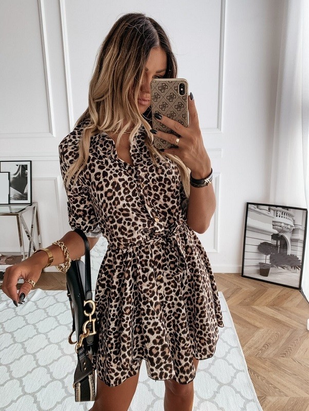 Damekjole med leopardprint P855 XS 2