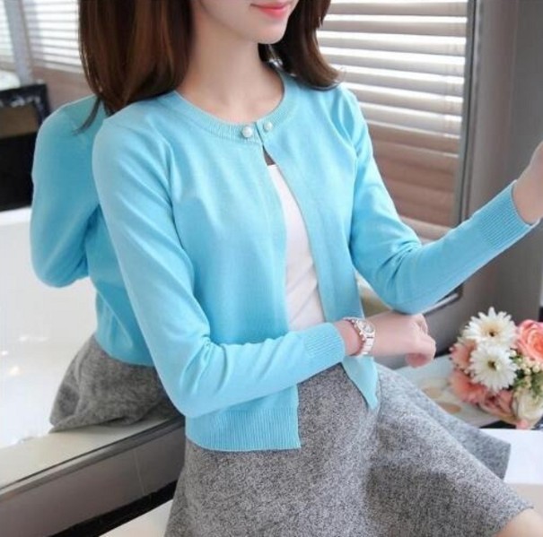 Damen-Cardigan mit Perlen hellblau L