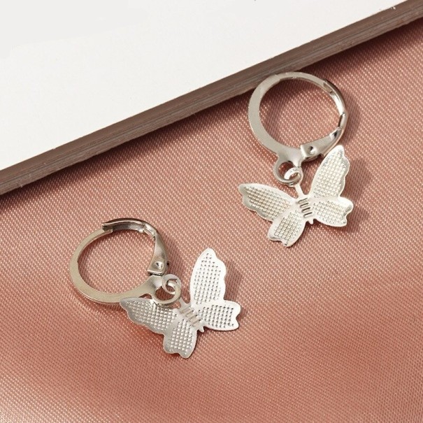 Damen-Creolen mit Schmetterling C1093 3