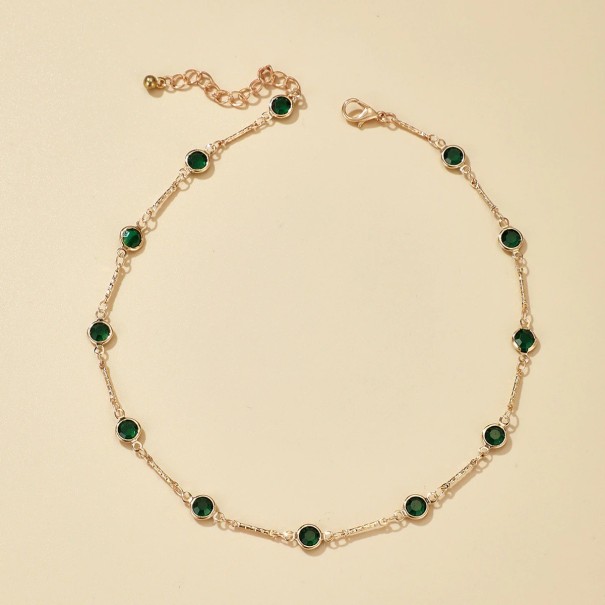 Damen-Halskette mit Steinen D136 1