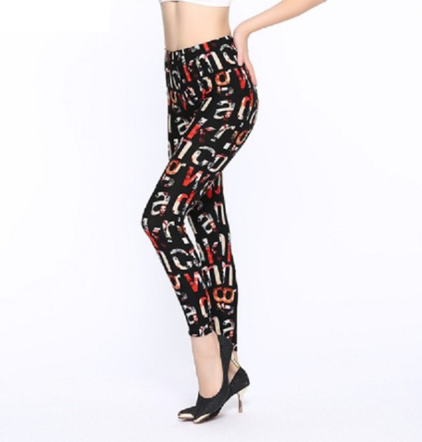 Damen-Leggings mit Buchstaben – Schwarz 1