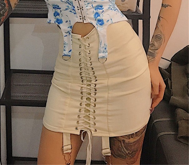Damen-Minirock mit Schnürung beige S