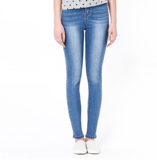 Damen-Röhrenjeans J832 blau-weiß XS