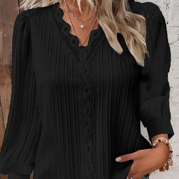 Damen Spitzen-Steppbluse mit V-Ausschnitt Leichtes elegantes Langarmshirt Zarte Details Ideal für gesellschaftliche Anlässe schwarz XS