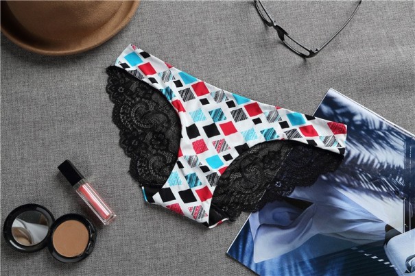 Damen-Spitzenhöschen J520 S 4